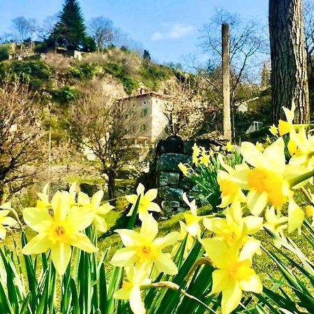 La Casa Sulla Collina Del Castello Villa Breno Ngoại thất bức ảnh