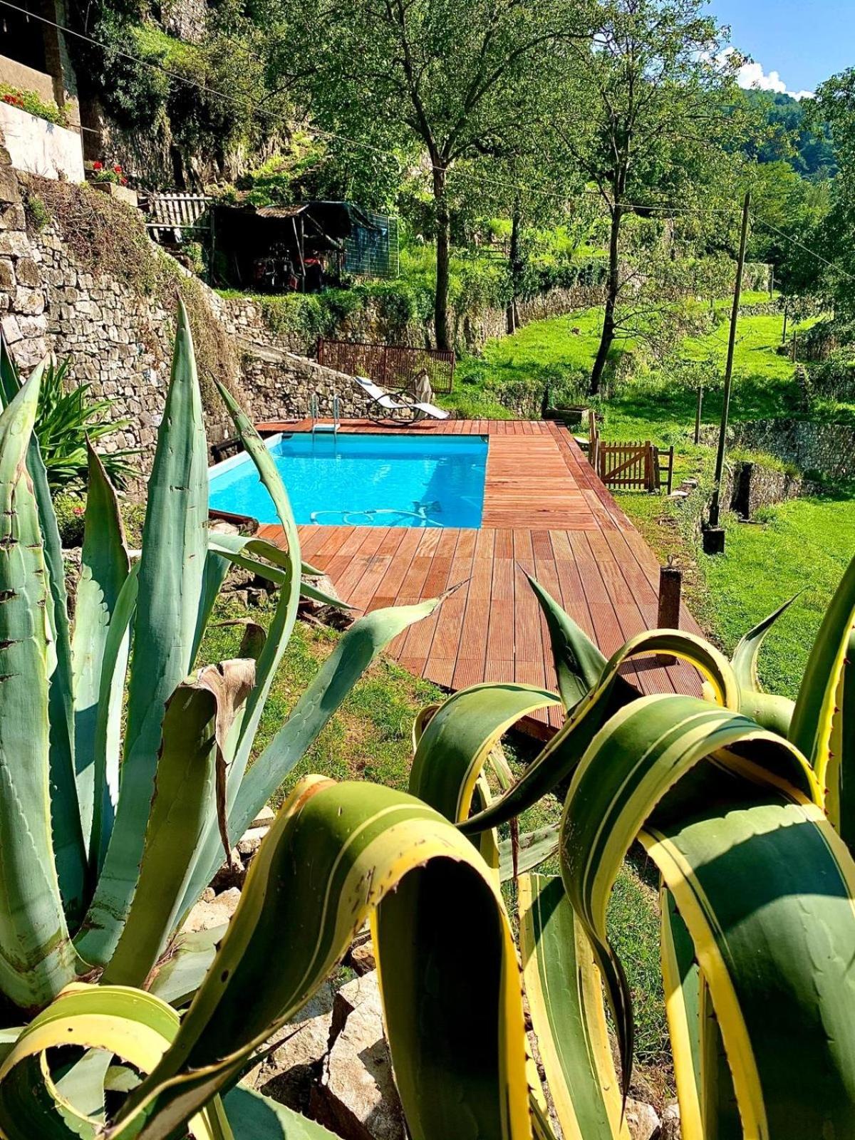 La Casa Sulla Collina Del Castello Villa Breno Ngoại thất bức ảnh